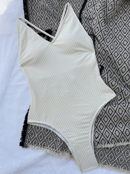 2023 V Neck Scrunch Butt One Piece Swimsuit | Backless Monokini | Sexy High Cut